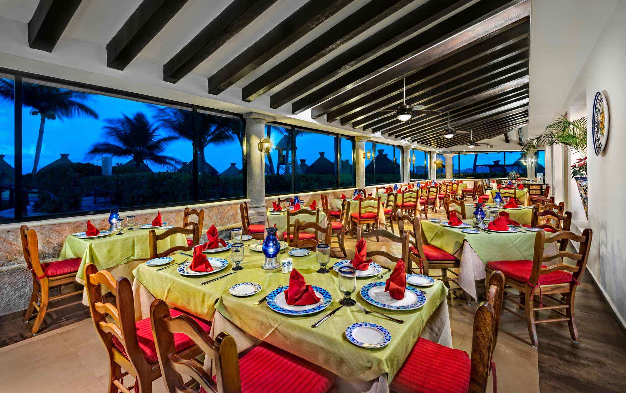 Hacienda ArrecifeHotel Marina El Cid Spa & Beach Resort - Riviera Maya